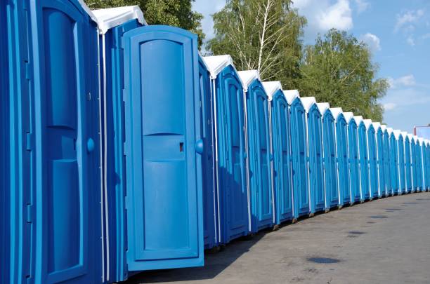 Best Portable restroom trailer rental  in Jeanerette, LA